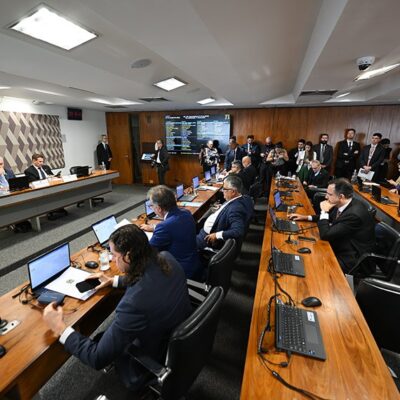 CCJ aprova PL da Dosimetria com redução de penas para condenados do 8 de janeiro