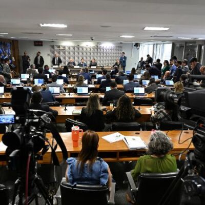 CPMI do INSS convoca Daniel Vorcaro e Romeu Zema para depoimentos