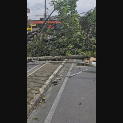 Chuva intensa causa transtornos e alagamentos na Grande BH em 13/12/2025