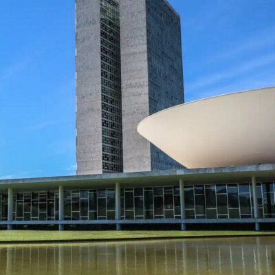 Congresso aprova LDO 2026 com emendas antecipadas e superávit de R$ 34,3 bi