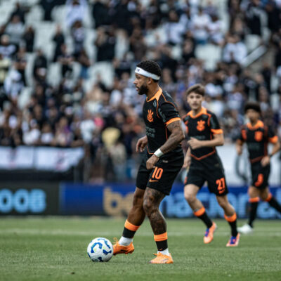 Corinthians escala força máxima contra Cruzeiro na Copa do Brasil