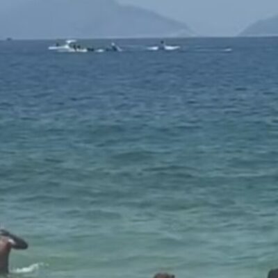 Corpo encontrado no mar após queda de ultraleve em Copacabana