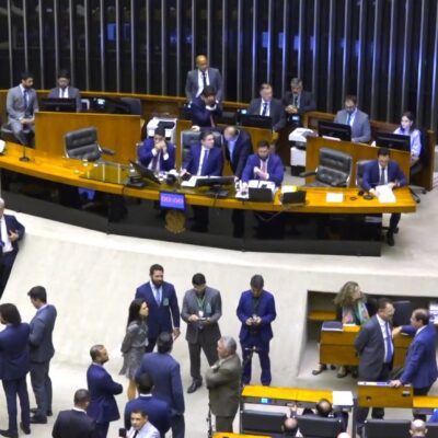 Câmara aprova regras para comitê gestor da reforma tributária