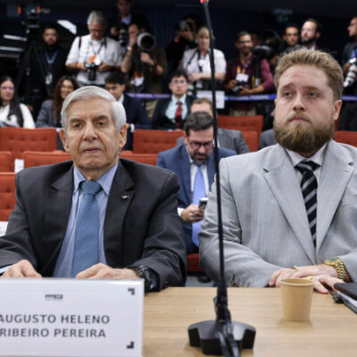 Defesa de Heleno corrige diagnóstico de Alzheimer após cobrança do STF