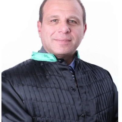 Desembargador do TRF-2 é preso por suposto vazamento em investigação sobre facções