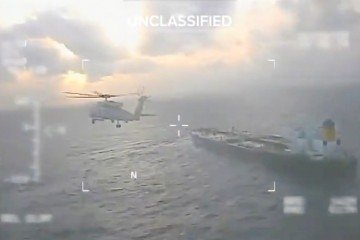 EUA intensificam cerco naval a Maduro com perseguição a petroleiro na Venezuela