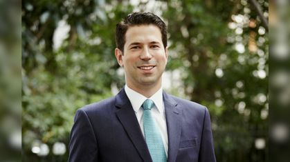 EUA revogam visto e prendem professor da USP após incidente perto de sinagoga