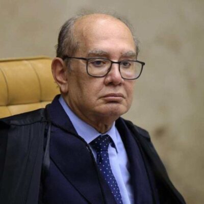Gilmar Mendes determina que só PGR pode pedir impeachment de ministros do STF
