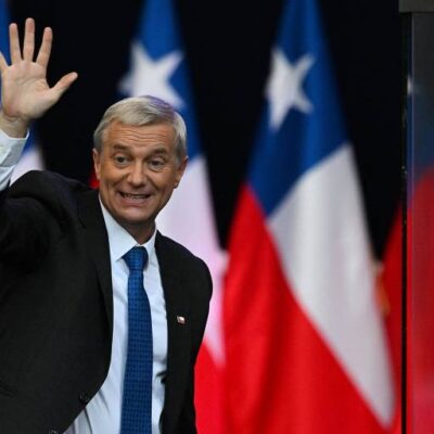 José Antonio Kast vence presidência do Chile e traz retorno à direita