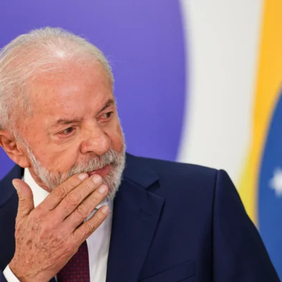 Lula alerta que intervenção militar dos EUA na Venezuela seria catástrofe