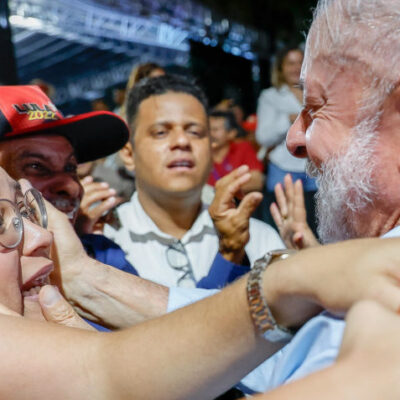 Lula anuncia liderança de homens contra a violência a mulheres no Brasil