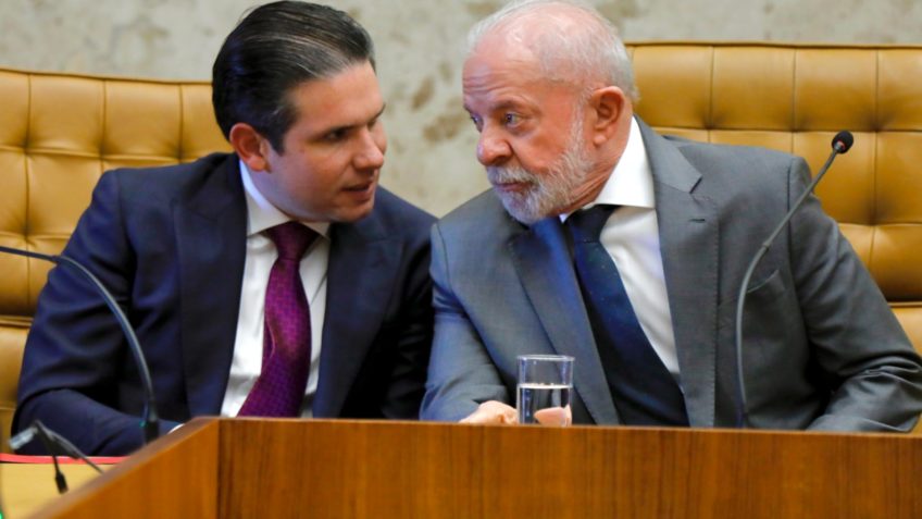 Lula confirma novo ministro do Turismo em reunião com presidente da Câmara