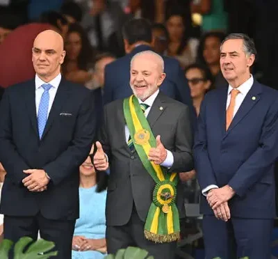 Lula sanciona reajuste de 8% a servidores do Judiciário para 2026 e veta parcelas posteriores