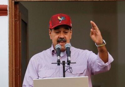 Maduro acusa EUA de buscar mudança de regime e controle do petróleo venezuelano
