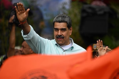 Maduro ordena escolta da Marinha venezuelana a petroleiros após bloqueio dos EUA