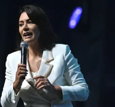 Michelle Bolsonaro fará pronunciamento no mesmo horário de Lula nesta quarta