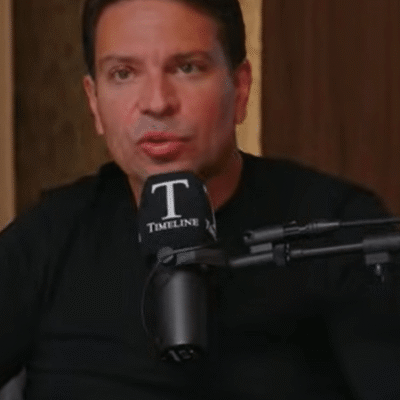 Ministro Moraes solicita extradição de deputado Ramagem nos EUA