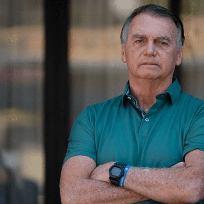 Moraes nega prisão domiciliar a Bolsonaro e autoriza cirurgia eletiva