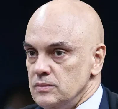 Moraes nega ter ligado seis vezes para presidente do BC sobre Banco Master