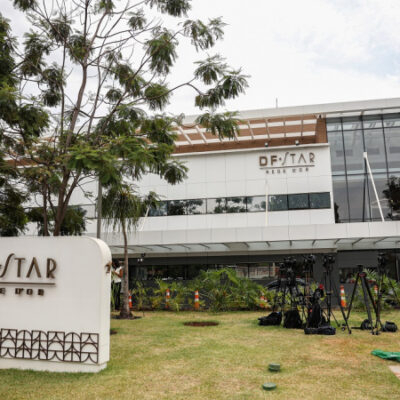 Médicos realizam bloqueio do nervo frênico para conter soluços de Bolsonaro