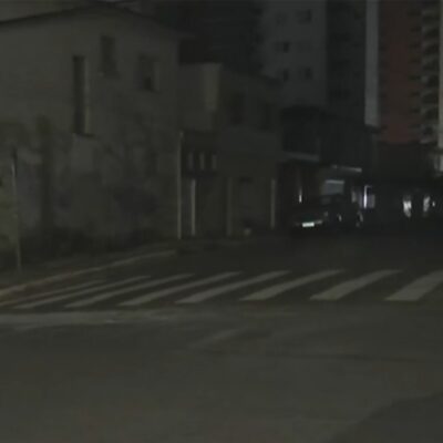 Número de imóveis sem luz na Grande SP aumenta após chuva