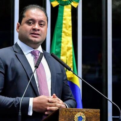 PF investiga senador Weverton como sócio oculto do Careca do INSS