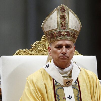 Papa Leão XIV celebra primeira Missa do Galo e destaca cuidado com pobres e imigrantes