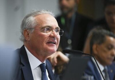 Renan Calheiros acusa Jaques Wagner de negociar PL da Dosimetria em troca de pauta econômica