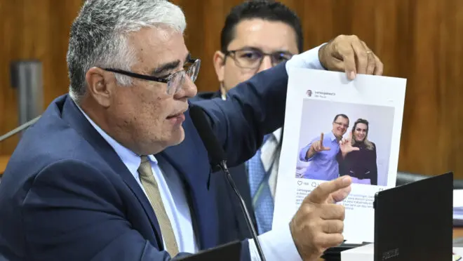 Roberta Luchsinger é citada em investigação sobre INSS com ligação a Lulinha