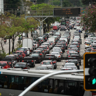 Rodízio de veículos em São Paulo fica suspenso até 9 de janeiro
