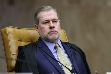 STF concede autonomia para PF ouvir diretor do BC e dono do Master