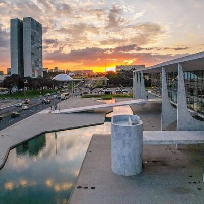 STF determina perda do mandato de Carla Zambelli e cobra posse do suplente