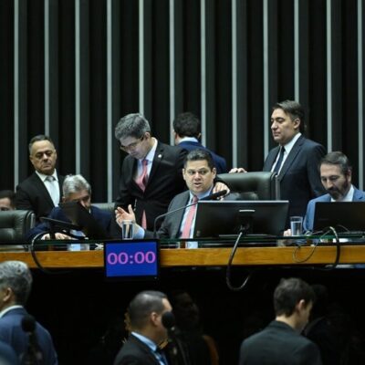 Senado articula mudanças em leis após decisão de Gilmar Mendes sobre STF
