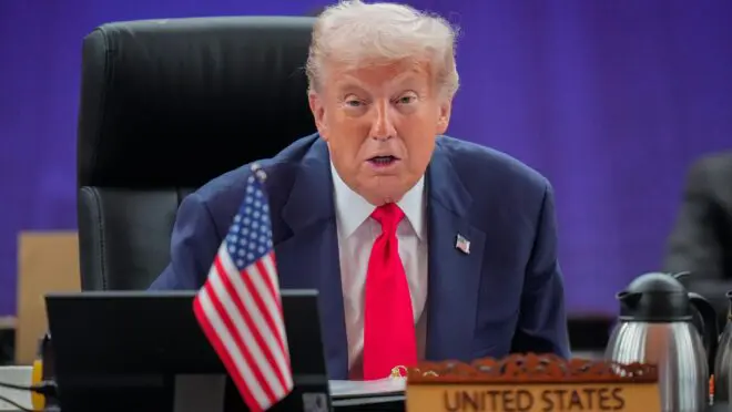 Trump anuncia bloqueio total a petroleiros sancionados na Venezuela