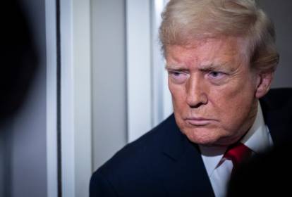 Trump lança nova estratégia nacional que reforça Doutrina Monroe na América Latina