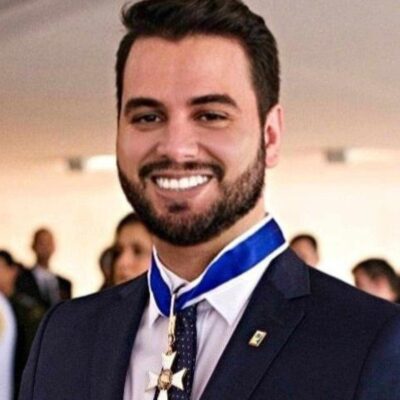 Alexandre de Moraes ordena prisão de Filipe Martins por descumprir medida cautelar