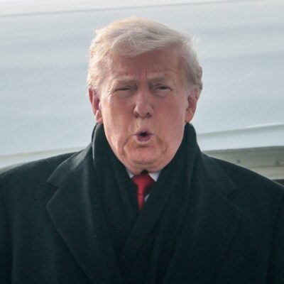 Análise Constitucional sobre a proposta de compra da Groenlândia por Donald Trump