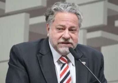 Conselho do São Paulo afasta Julio Casares e inicia processo de destituição