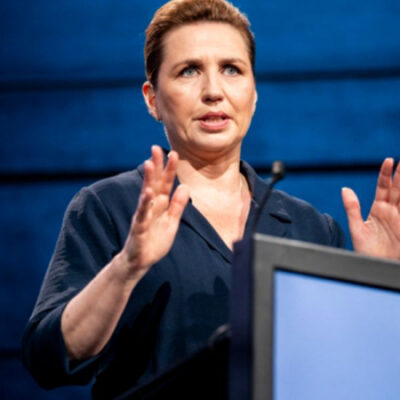 Dinamarca reforça soberania sobre Groenlândia em acordo com OTAN e EUA