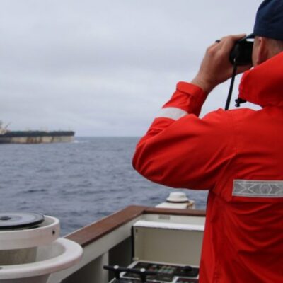 EUA apreendem petroleiro russo ligado à Venezuela no Atlântico Norte