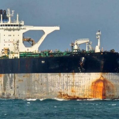 EUA apreendem petroleiro russo ligado à ‘frota fantasma’ acusada de exportação ilegal
