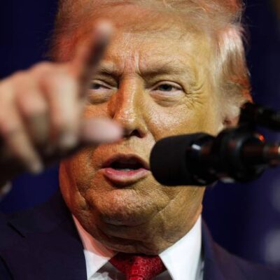 EUA realizam ataques em larga escala contra Estado Islâmico na Síria