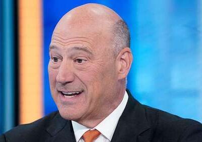 Ex-assessor de Trump diz que ameaças à Groenlândia podem ser tática de negociação