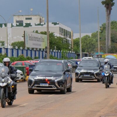 Exames descartam convulsão e indicam lesão temporal em Bolsonaro após queda