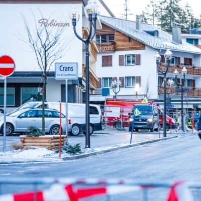 Explosão em bar de estação de esqui na Suíça causa mortes e feridos