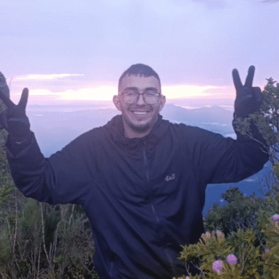 Família acredita que jovem desaparecido no Pico Paraná está vivo e pede ajuda