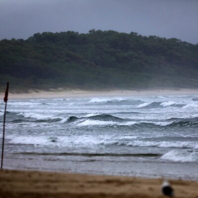 Fim de semana com temporais, vento forte e frio em Santa Catarina