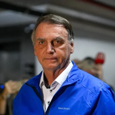 Após queda na PF, Bolsonaro terá cama com grade de proteção na Papudinha