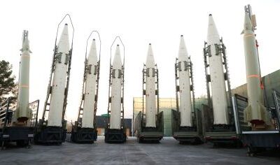 Irã alerta vizinhos sobre ataque a bases dos EUA se houver intervenção nos protestos