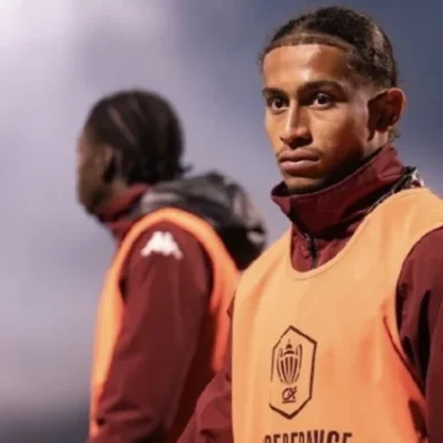 Jogador do FC Metz fica gravemente ferido em incêndio na Suíça que matou 47